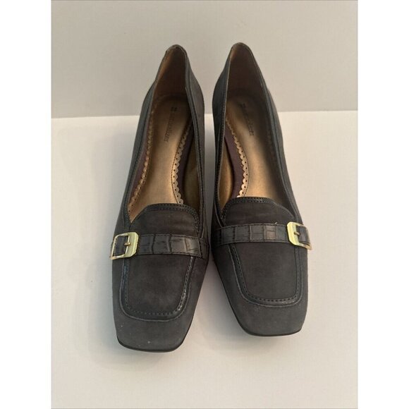 Naturalizer Suede Gray Pumps Women's Size 9 (barely worn) - Picture 1 of 3